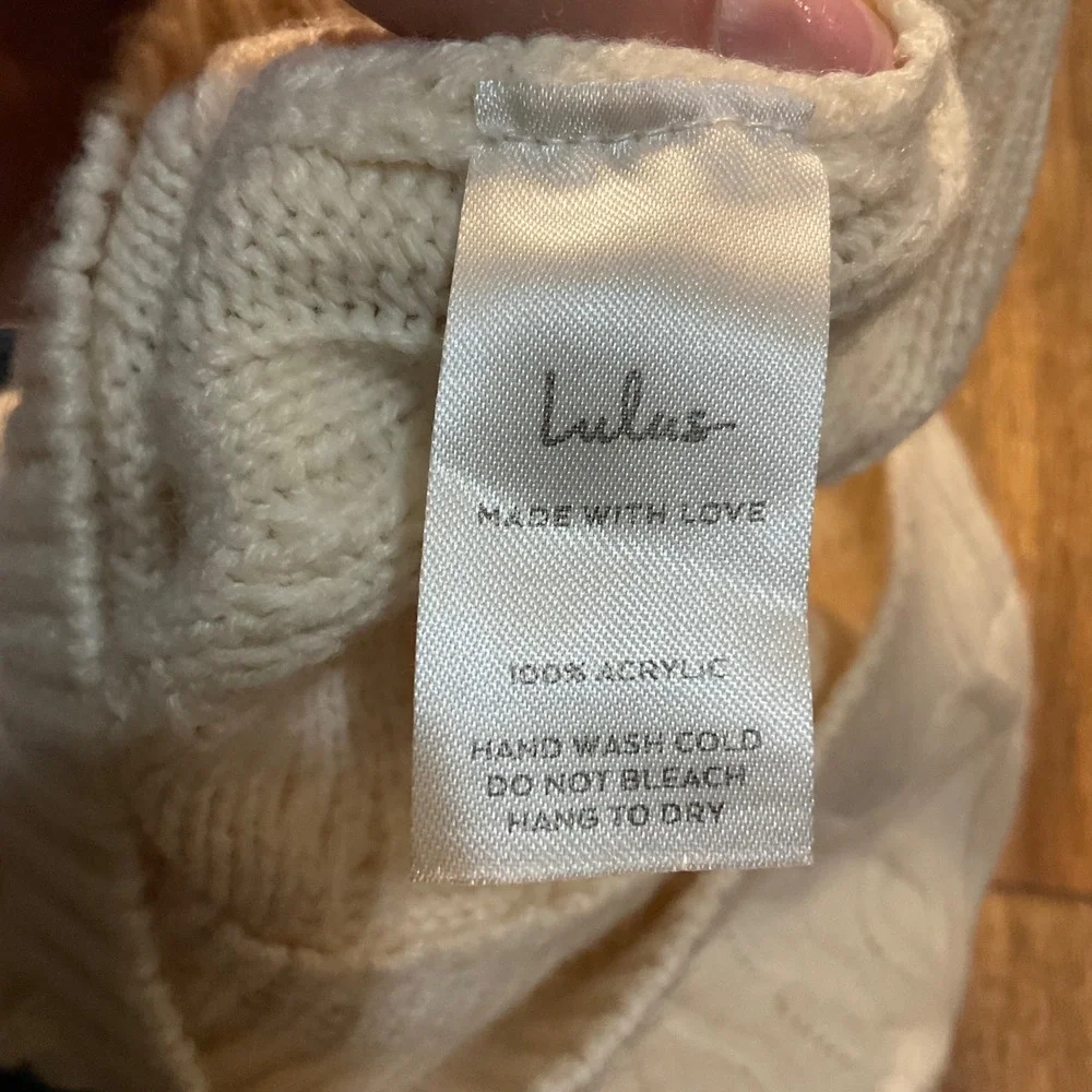 Lulu's Sweater Halter‎ Top Size Small Cream Knit Womens
